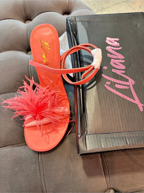Pleaser Paloma-01 Coral Feather Heels US 8.5 Like New
